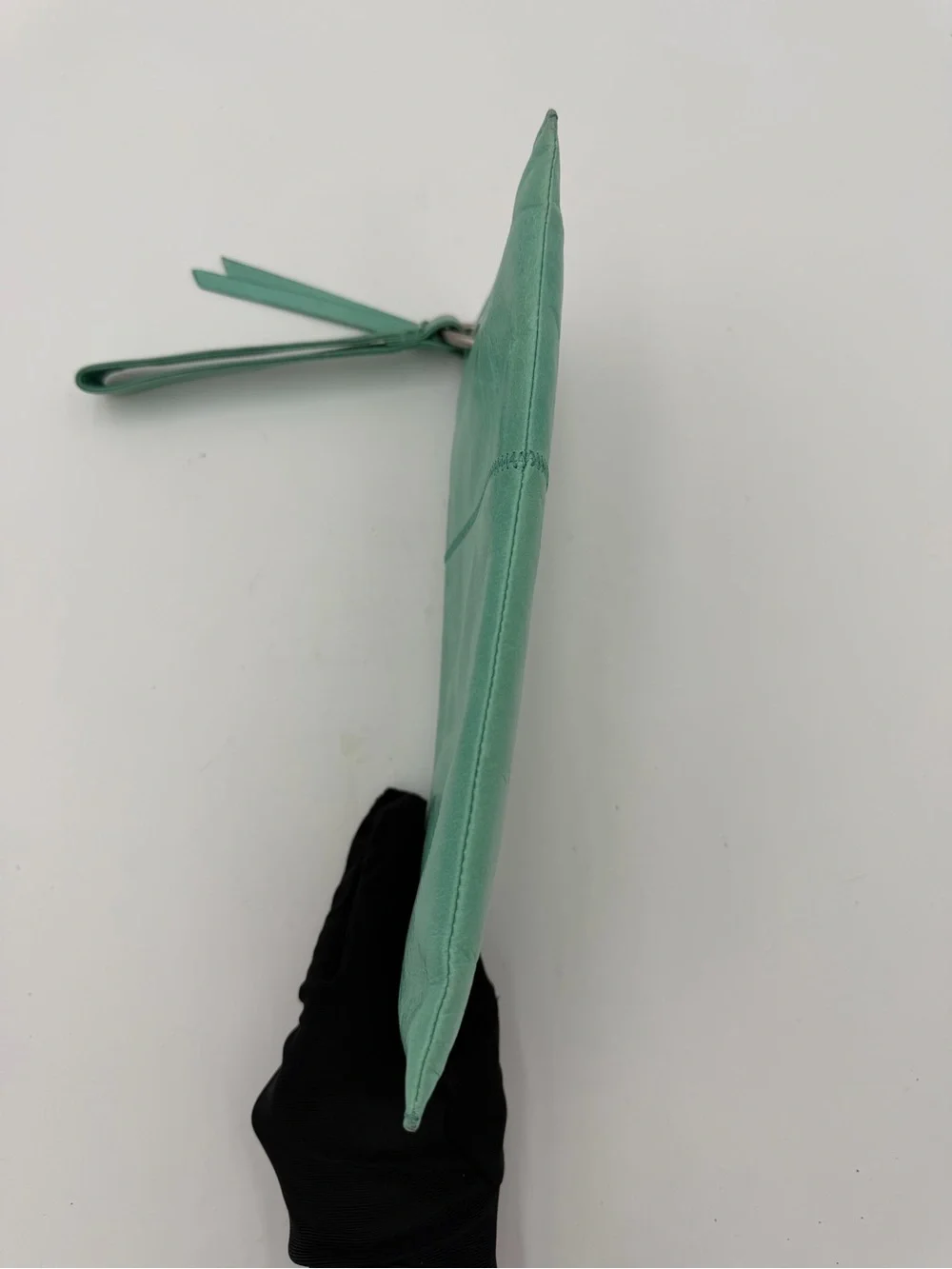 HOBO The Original Vintage Turquoise Leather Wristlet Clutch Geometric Lining